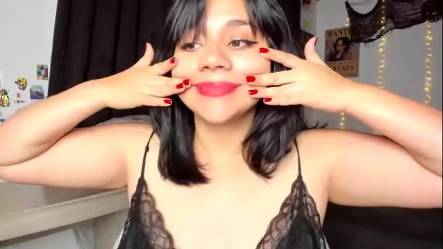 Image 3 of emily_vader Stream on Chaturbate on 1 month ago