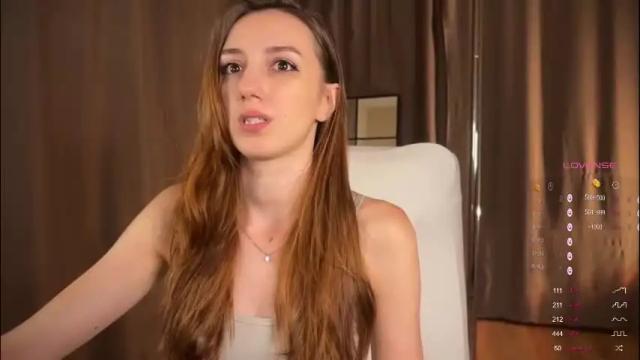 Image 12 of emily_w0w_ Stream on Chaturbate on 2 months ago