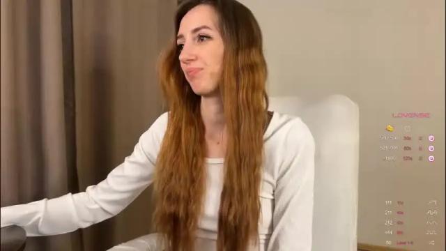 Image 12 of emily_w0w_ Stream on Chaturbate on 24 days ago