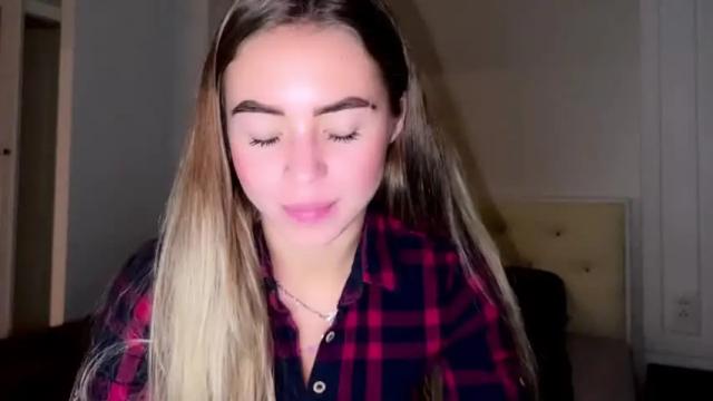 Thumbnail 3, emily_wilds's Stream at Chaturbate, 27 months ago