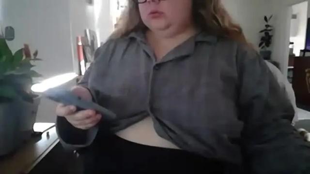 Image 10 of emily_xoxo Stream on Chaturbate on 14 months ago