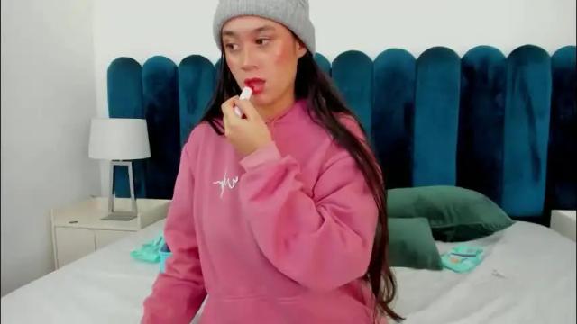 Image 2 of emilyandmarco_ Stream on Chaturbate on 1 day ago