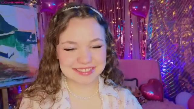 Thumbnail 1, emilyart_'s Stream at Chaturbate, 15 months ago