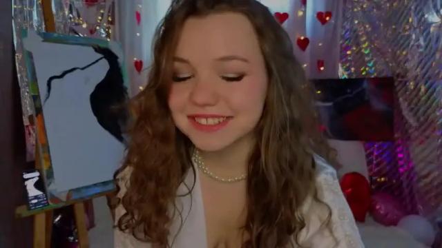Image 6 of emilyart_ Stream on Chaturbate on 15 months ago