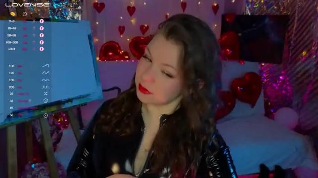 Thumbnail 1, emilyart_'s Stream at Chaturbate, 13 months ago