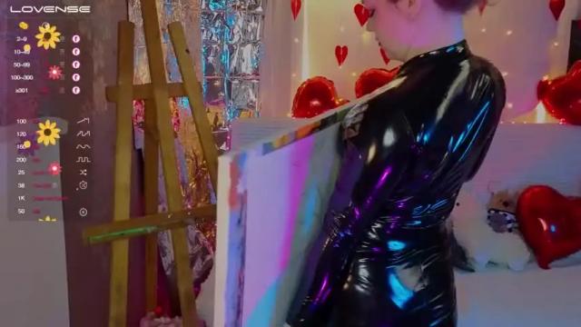 Image 11 of emilyart_ Stream on Chaturbate on 13 months ago