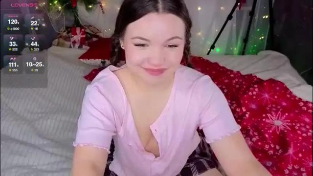 Thumbnail 3, emilyart_'s Stream at Chaturbate, 15 hours ago