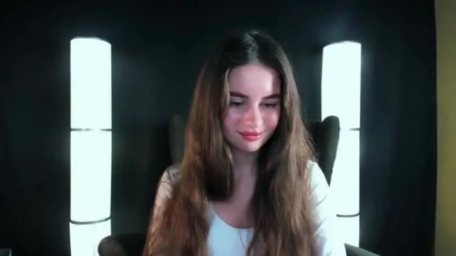 Image 6 of emilyboner Stream on Chaturbate on 15 months ago