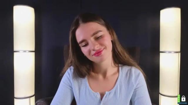 Image 8 of emilyboner Stream on Chaturbate on 15 months ago