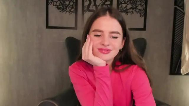 Image 7 of emilyboner Stream on Chaturbate on 12 months ago