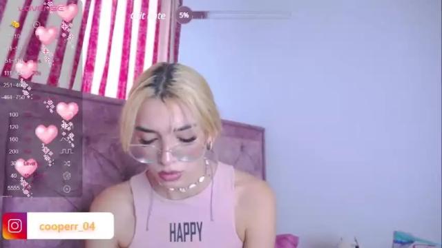 Thumbnail 1, emilycooper_26's Stream at Chaturbate, 15 months ago