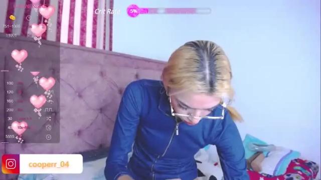 Image 4 of emilycooper_26 Stream on Chaturbate on 15 months ago