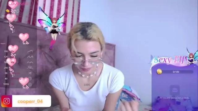 Image 7 of emilycooper_26 Stream on Chaturbate on 14 months ago