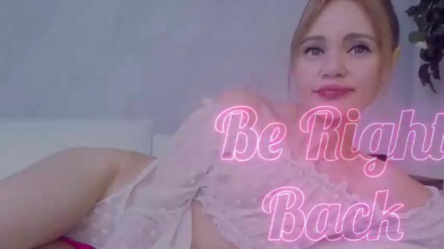 Image 2 of emilyeven Stream on Chaturbate on 16 months ago