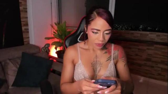 Image 4 of emilyfitness8 Stream on Chaturbate on 1 month ago