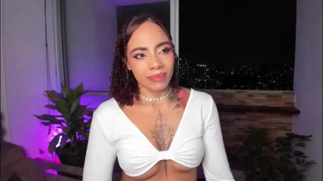 Image 2 of emilyfitness8 Stream on Chaturbate on 1 day ago