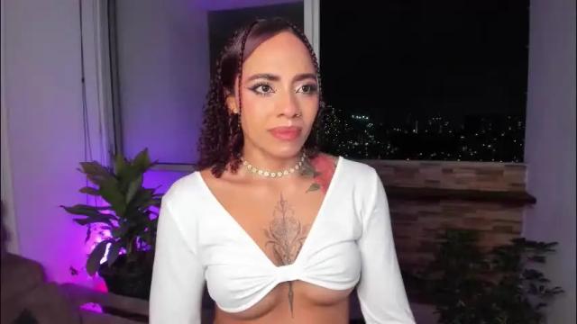 Image 3 of emilyfitness8 Stream on Chaturbate on 1 day ago
