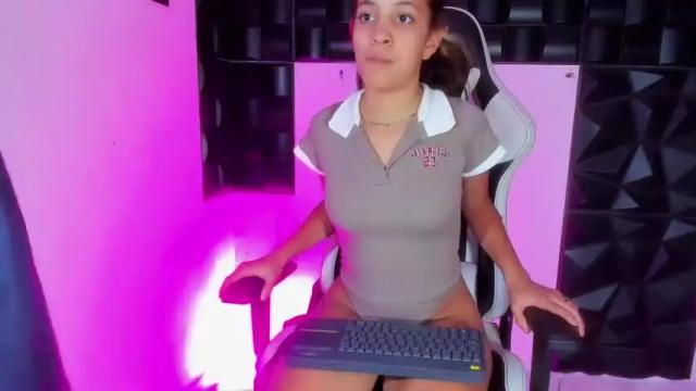 Thumbnail 2, emilyflex_'s Stream at Chaturbate, 13 months ago
