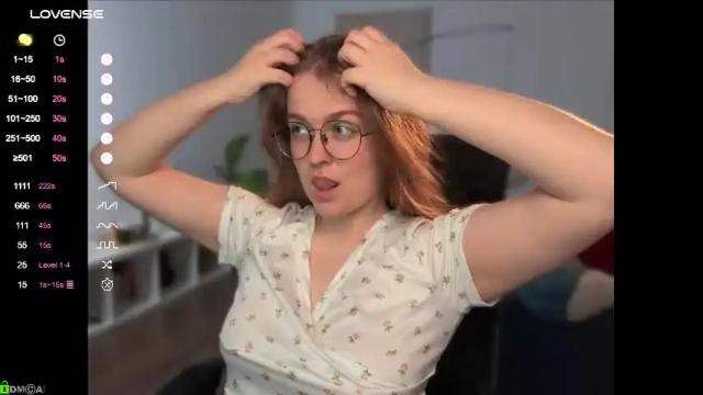 Image 6 of emilyforelsket Stream on Chaturbate on 26 days ago