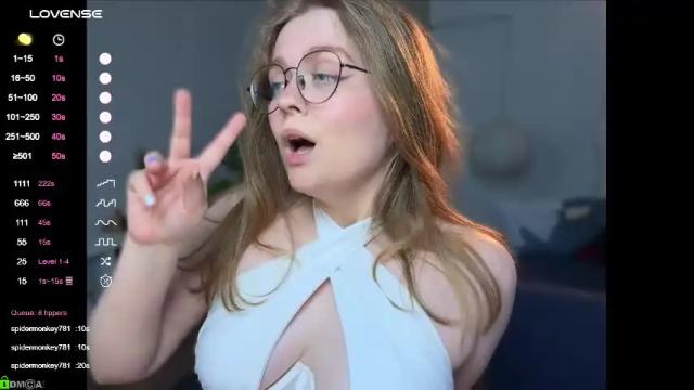 Image 7 of emilyforelsket Stream on Chaturbate on 21 days ago
