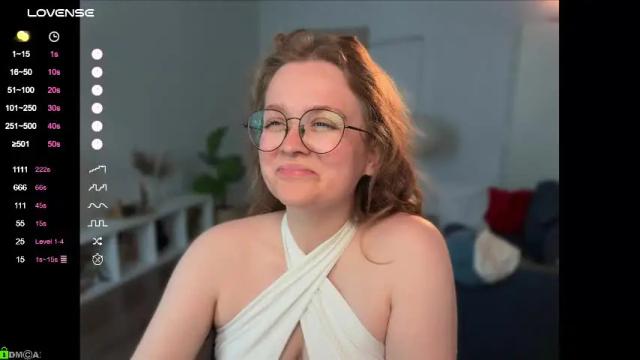Image 4 of emilyforelsket Stream on Chaturbate on 8 days ago