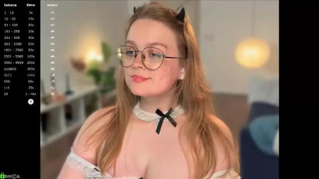 Image 12 of emilyforelsket Stream on Chaturbate on 19 hours ago