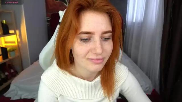 Image 2 of emilyfoxxi Stream on Chaturbate on 2 months ago