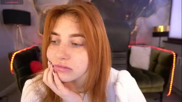 Thumbnail 1, emilyfoxxi's Stream at Chaturbate, 2 months ago