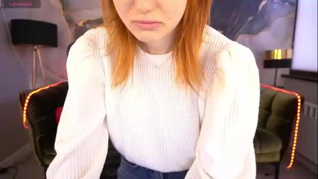 Image 3 of emilyfoxxi Stream on Chaturbate on 2 months ago