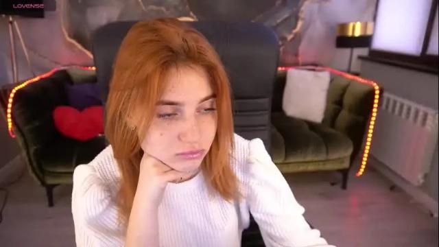 Image 7 of emilyfoxxi Stream on Chaturbate on 2 months ago