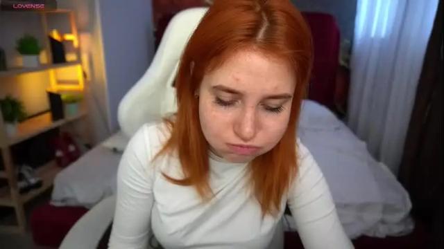 Thumbnail 1, emilyfoxxi's Stream at Chaturbate, 2 months ago
