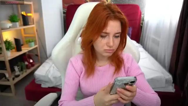 Image 10 of emilyfoxxi Stream on Chaturbate on 2 months ago