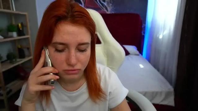 Image 4 of emilyfoxxi Stream on Chaturbate on 1 month ago