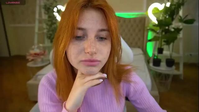 Thumbnail 1, emilyfoxxi's Stream at Chaturbate, 29 days ago