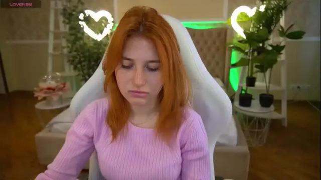 Image 11 of emilyfoxxi Stream on Chaturbate on 1 month ago