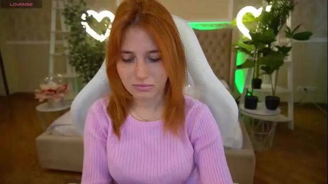 Image 7 of emilyfoxxi Stream on Chaturbate on 1 month ago