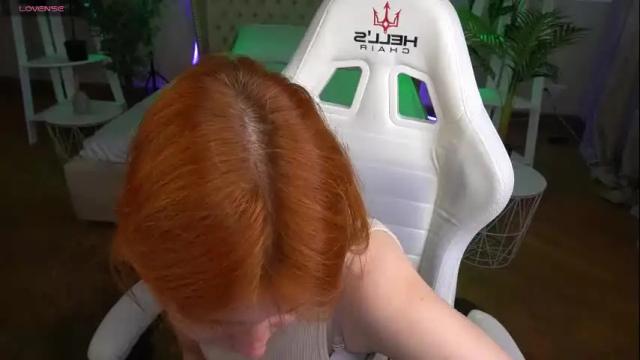 Image 10 of emilyfoxxi Stream on Chaturbate on 11 days ago