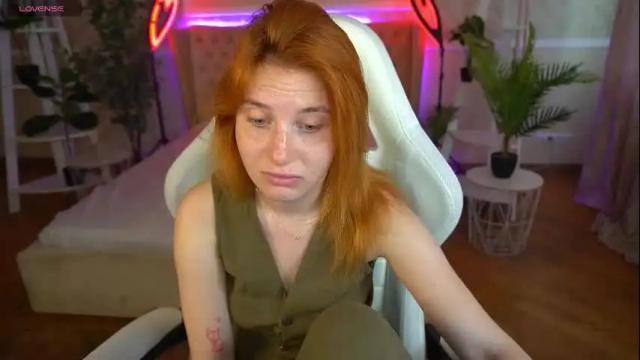 Image 6 of emilyfoxxi Stream on Chaturbate on 8 days ago