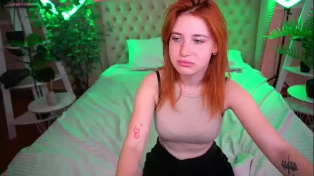 Image 7 of emilyfoxxi Stream on Chaturbate on 4 days ago