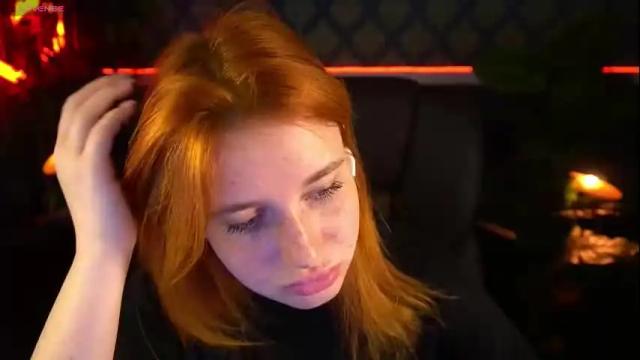 Image 11 of emilyfoxxi Stream on Chaturbate on 3 days ago