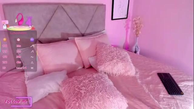 Image 12 of emilyh_ Stream on Chaturbate on 2 months ago