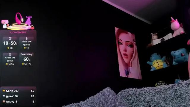 Image 7 of emilyjhonson_1 Stream on Chaturbate on 24 days ago