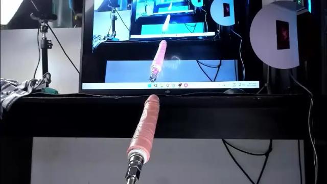 Image 2 of emilyjhonson_1 Stream on Chaturbate on 1 month ago