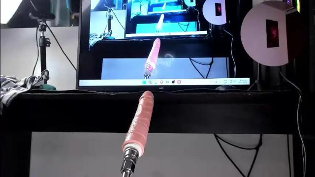 Image 3 of emilyjhonson_1 Stream on Chaturbate on 1 month ago