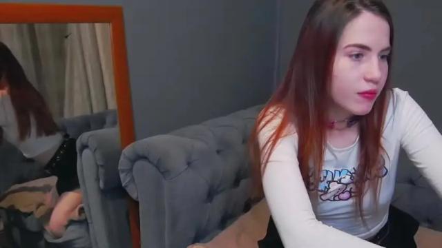 Image 6 of emilykents Stream on Chaturbate on 11 months ago