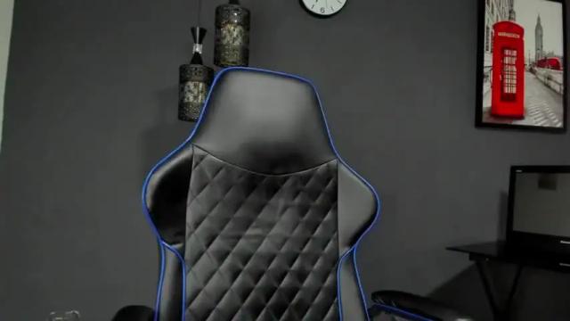 Image 11 of emilykhans Stream on Chaturbate on 14 months ago