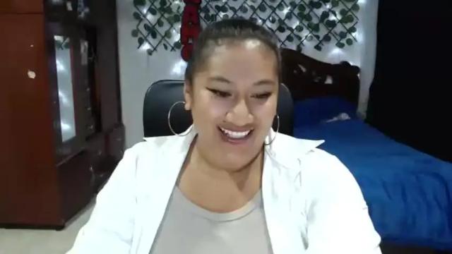 Image 4 of emilylove14 Stream on Chaturbate on 16 months ago