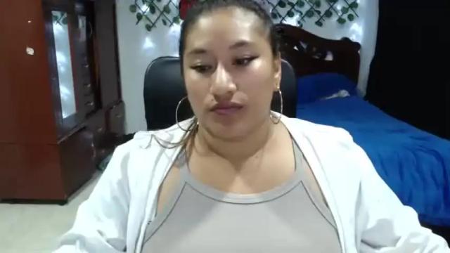 Image 6 of emilylove14 Stream on Chaturbate on 16 months ago