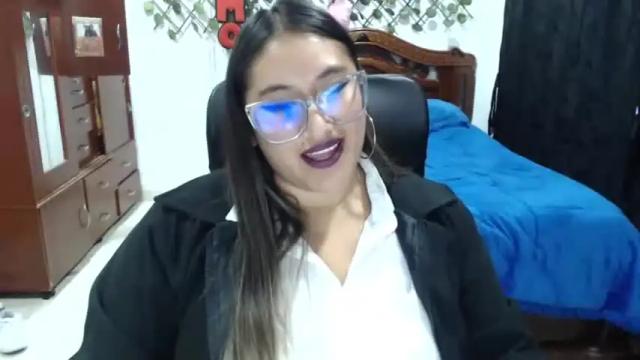 Image 10 of emilylove14 Stream on Chaturbate on 16 months ago