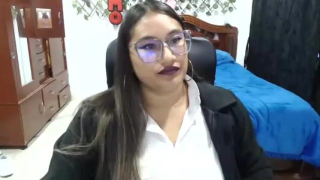 Image 8 of emilylove14 Stream on Chaturbate on 8 months ago